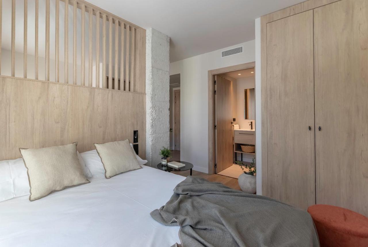 Apartamentos Líbere Pamplona Yamaguchi Exterior foto