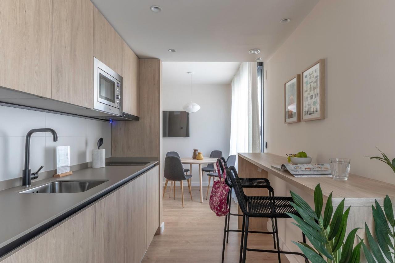 Apartamentos Líbere Pamplona Yamaguchi Exterior foto